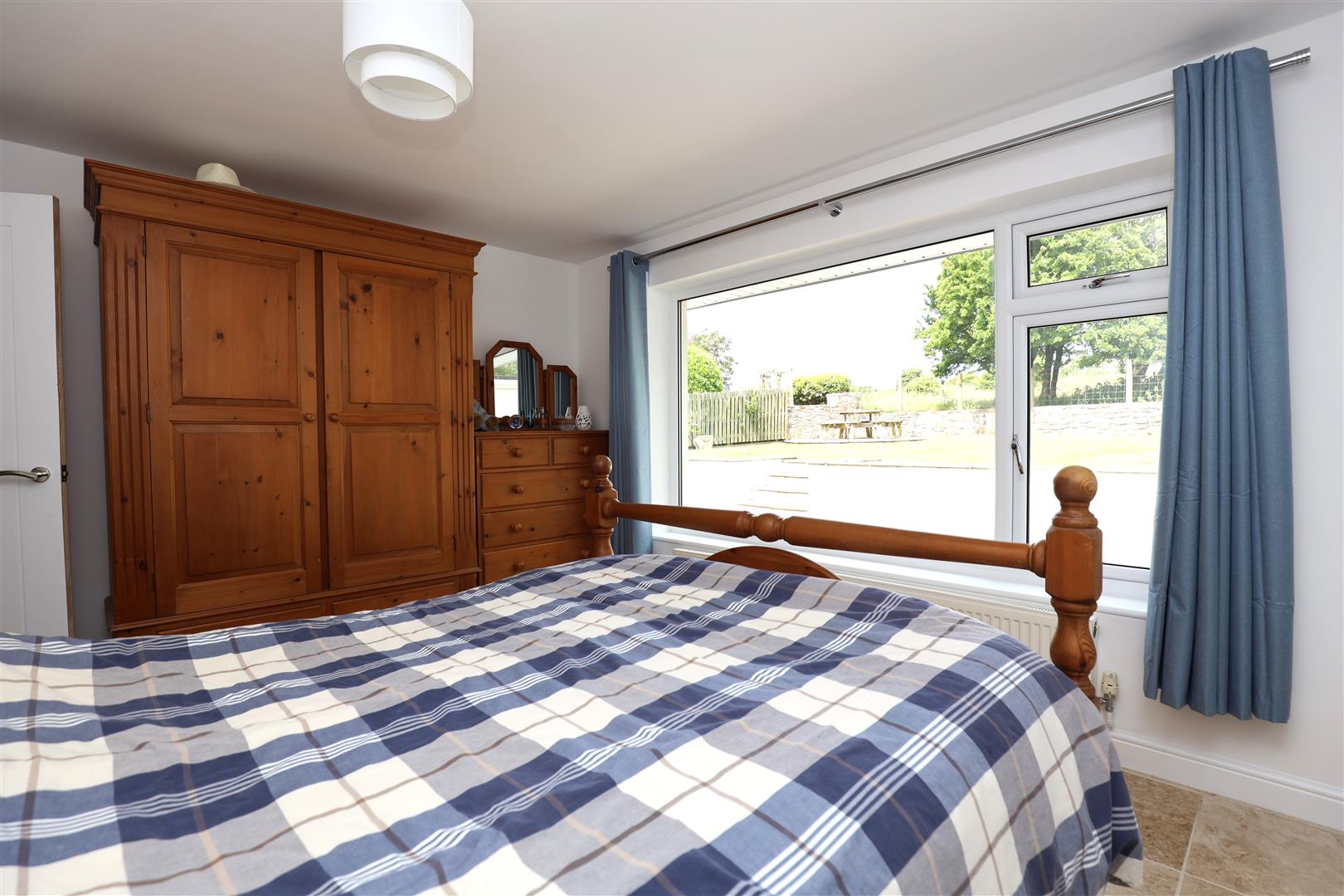 Lon Yr Eglwys, St Brides Major, Bridgend